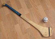 Image of a hurley and a sliotar