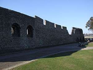 Stone wall with battlements